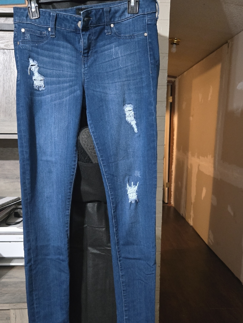 Celebrity Pink Mid-Rise Distressed Skinny Jeans in Denim Blue